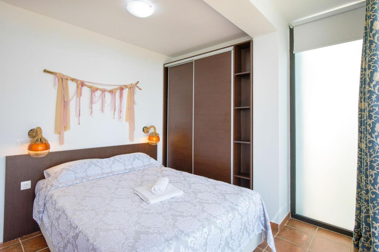 Kalma Villa Ena Nea Moudania Exteriér fotografie