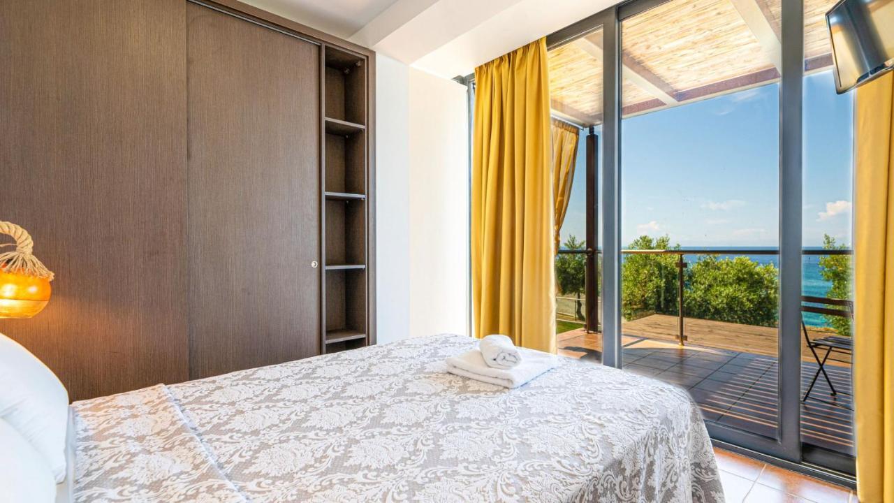 Kalma Villa Ena Nea Moudania Exteriér fotografie